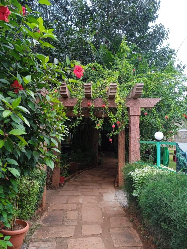 Badami Heritage Resort Exterior foto